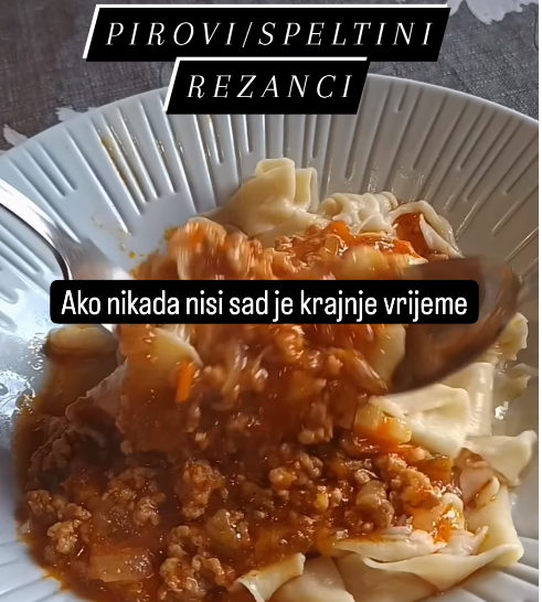 pirovi / speltini rezanci